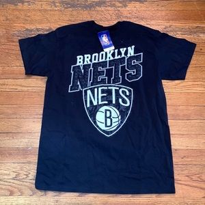 Mens Brooklyn nets t shirt